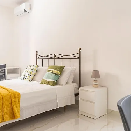 Apartment Facchinettis Flat Rome